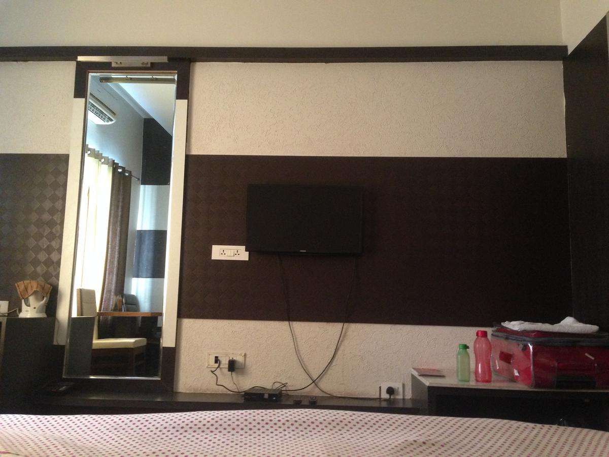 Hotel D2M Mānsa 外观 照片